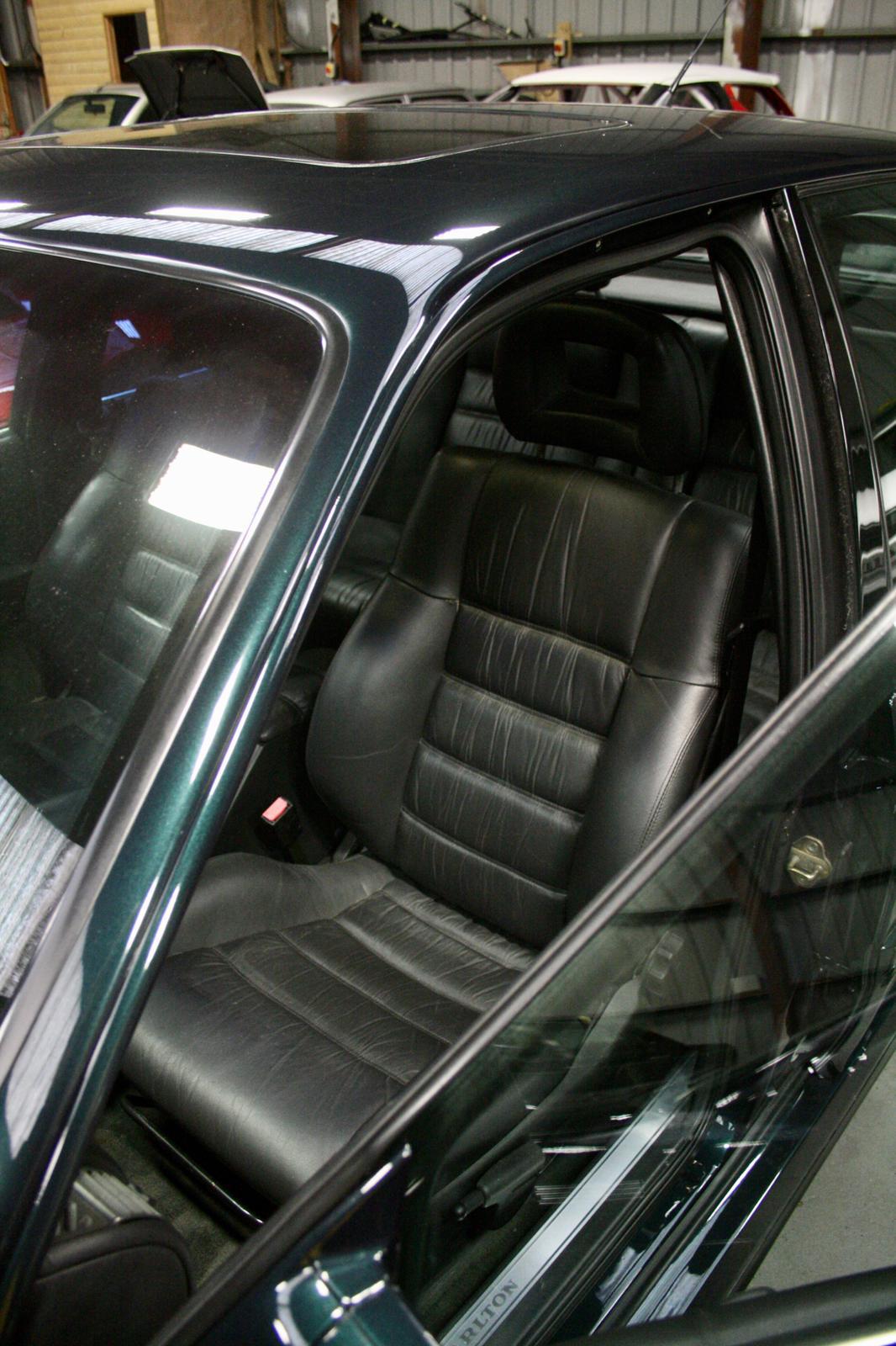 Lotus Carlton