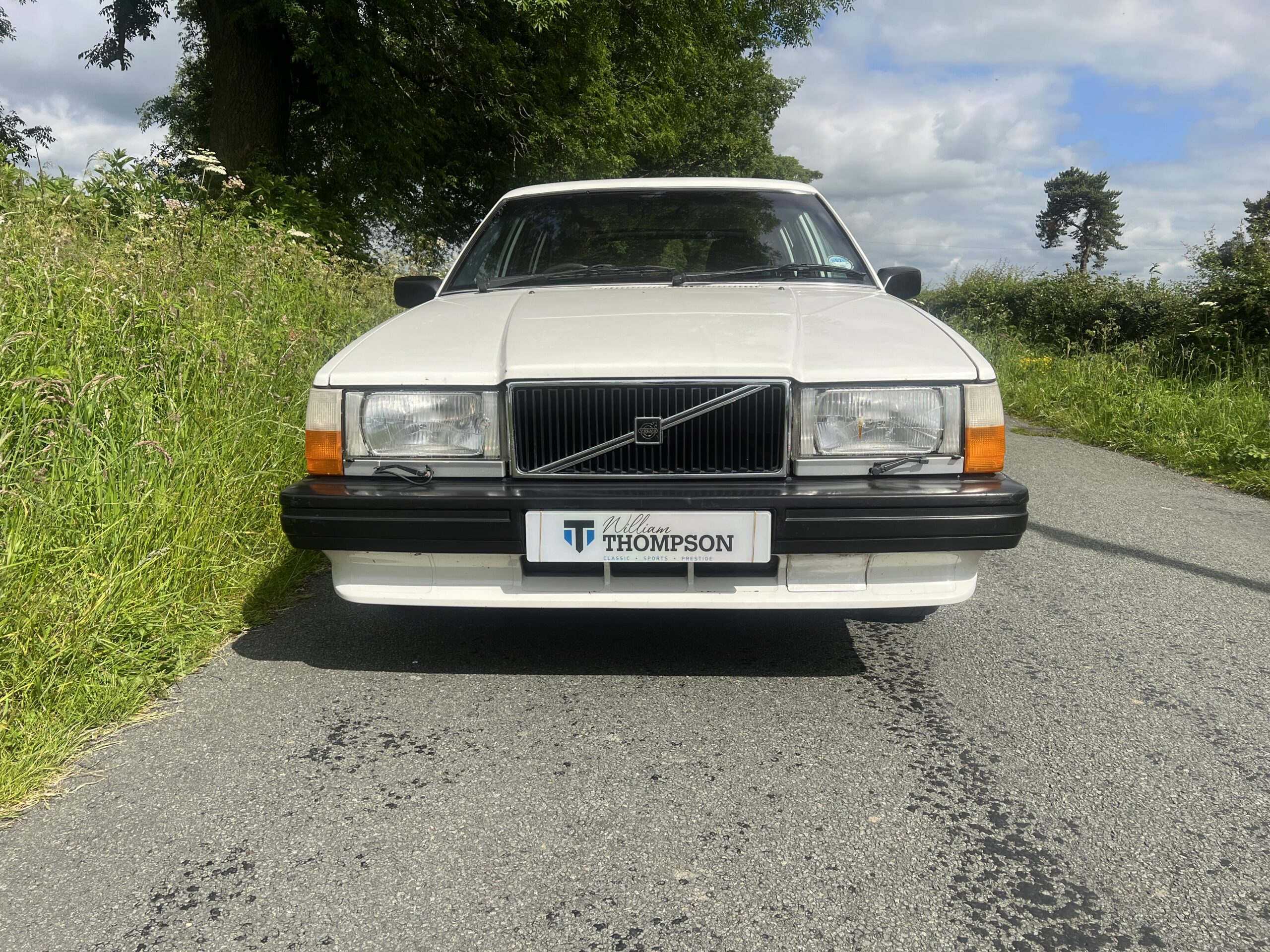 VOLVO 740 SE 5 SPEED MANUAL LONG MOT