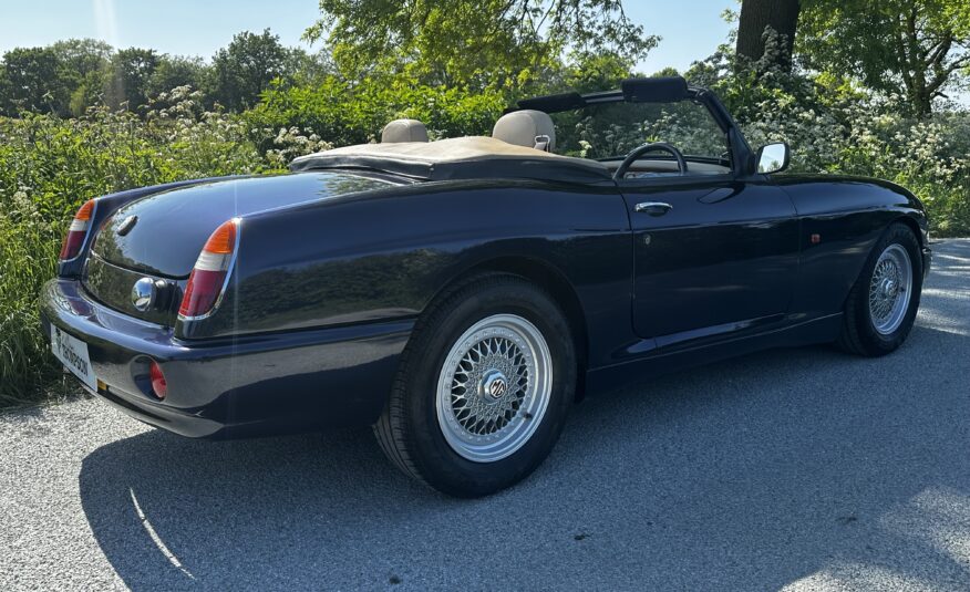 MG RV8 4.0 V8 OXFORD BLUE