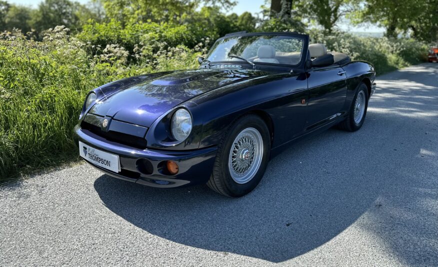 MG RV8 4.0 V8 OXFORD BLUE