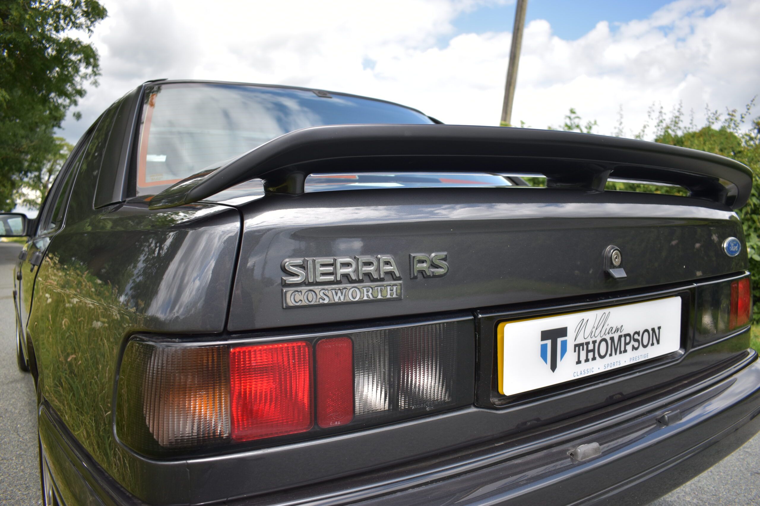 1990 Ford Sierra Sapphire Cosworth 4×4