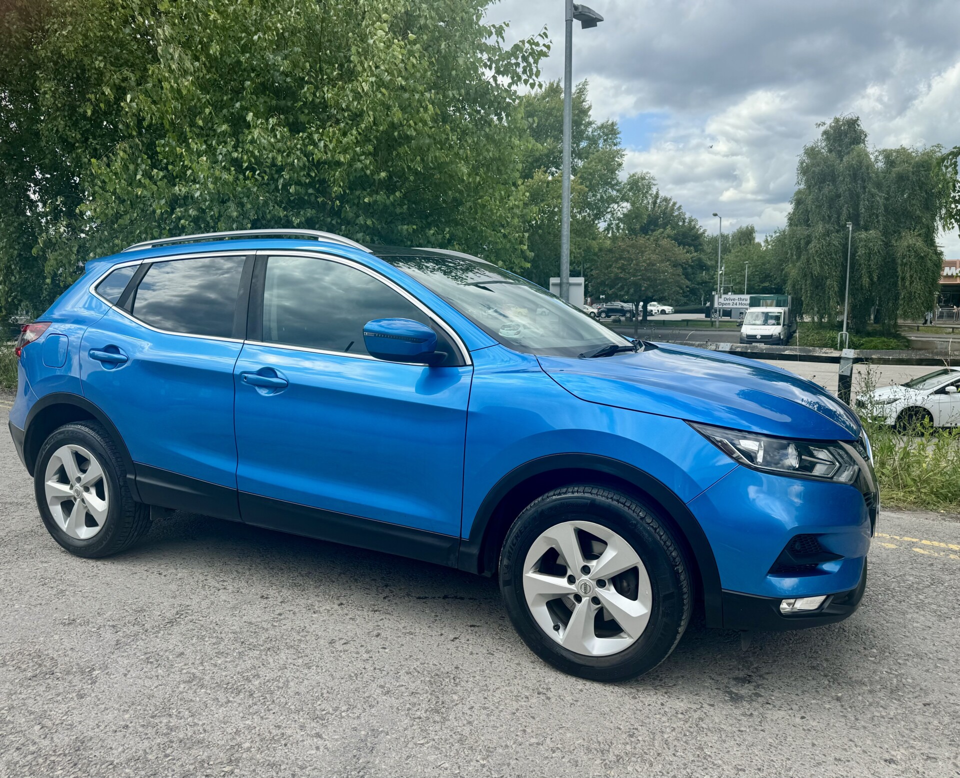 NISSAN QASHQAI