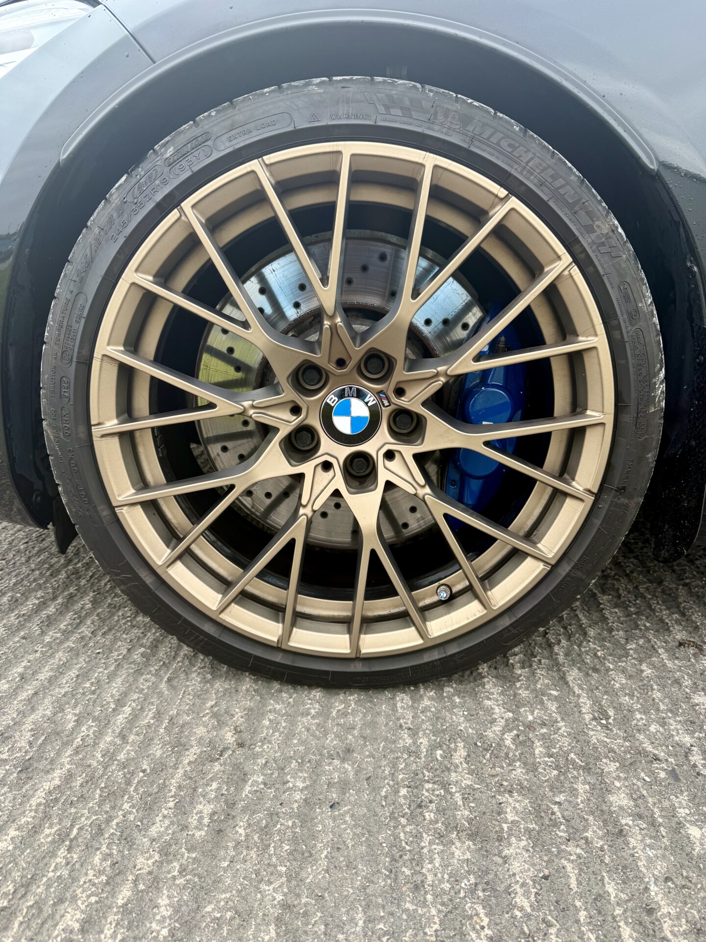 BMW M2 COMPETITION