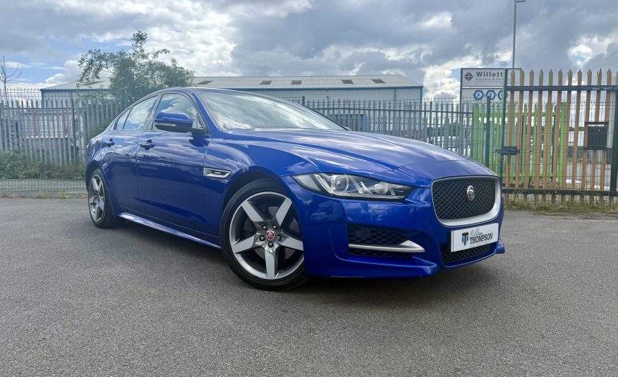 Jaguar XE 2.0i GPF R-Sport