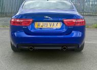 Jaguar XE 2.0i GPF R-Sport