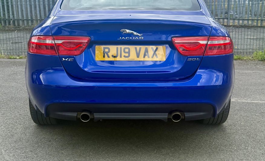 Jaguar XE 2.0i GPF R-Sport