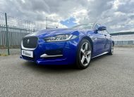 Jaguar XE 2.0i GPF R-Sport