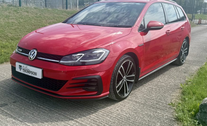 Volkswagen Golf 2.0 TDI GTD DSG