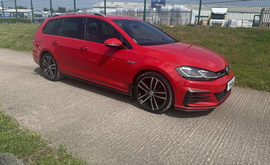 Volkswagen Golf 2.0 TDI GTD DSG