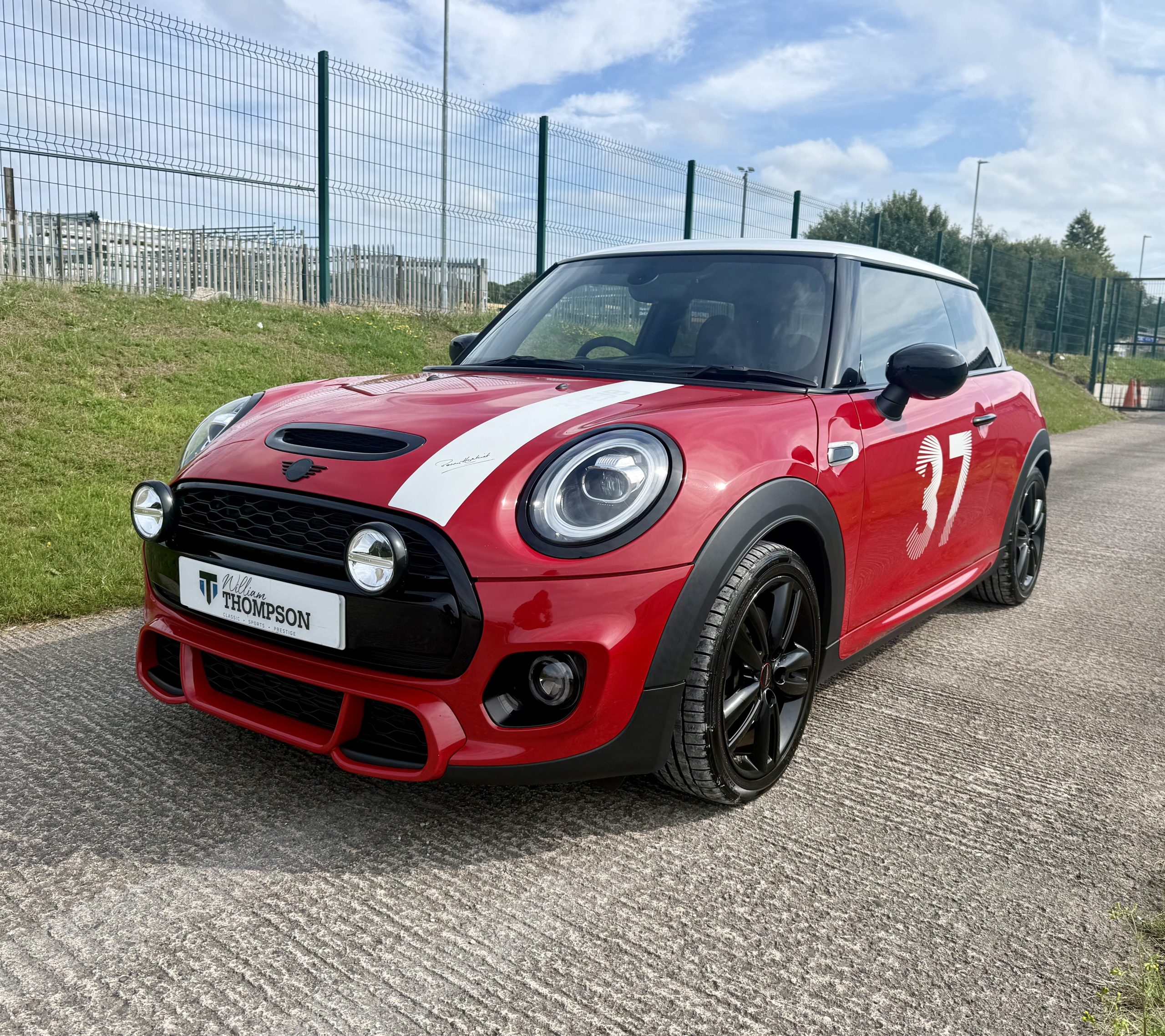 MINI Hatch 2.0 Cooper S Paddy Hopkirk Edition
