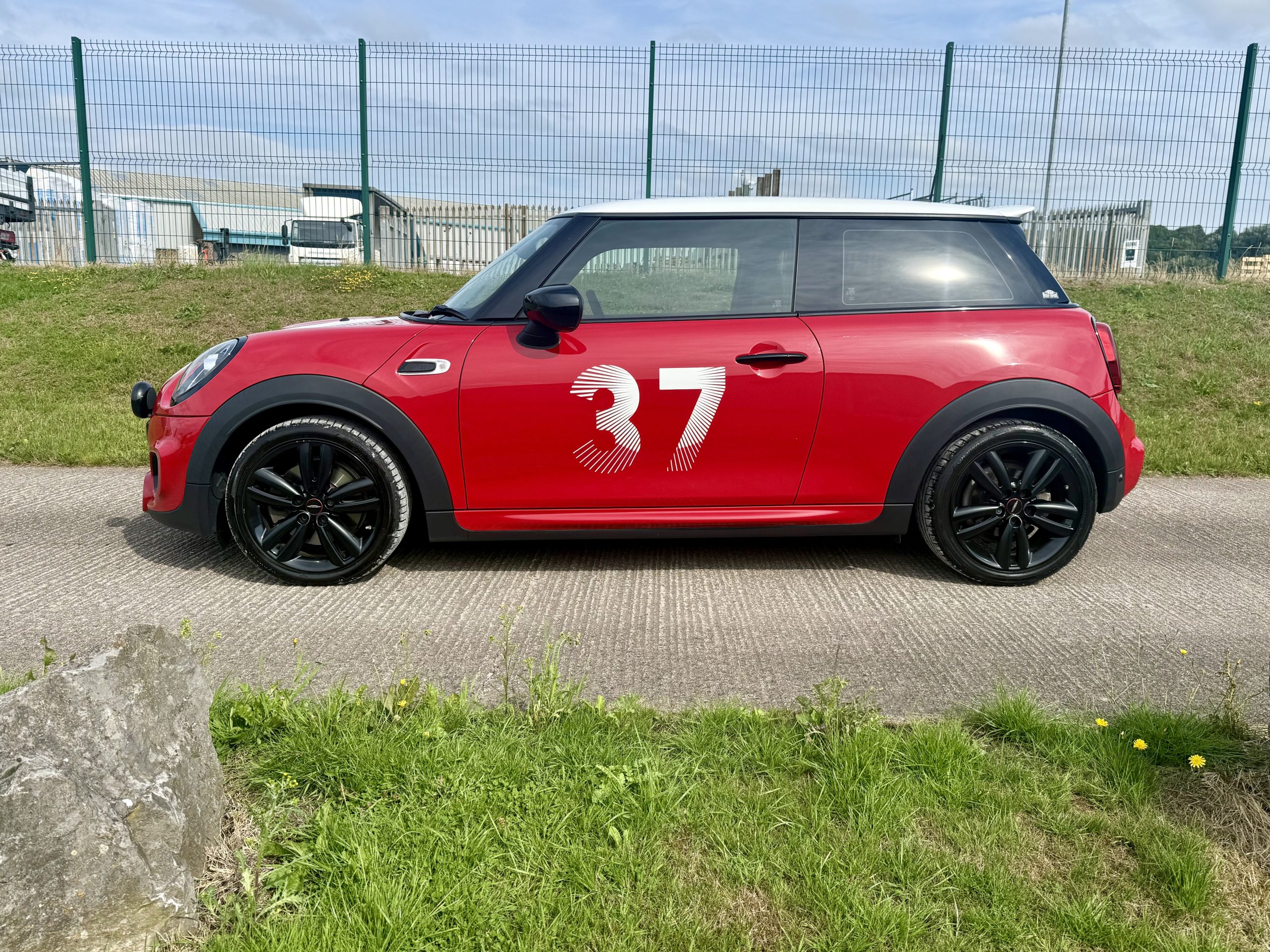 MINI Hatch 2.0 Cooper S Paddy Hopkirk Edition