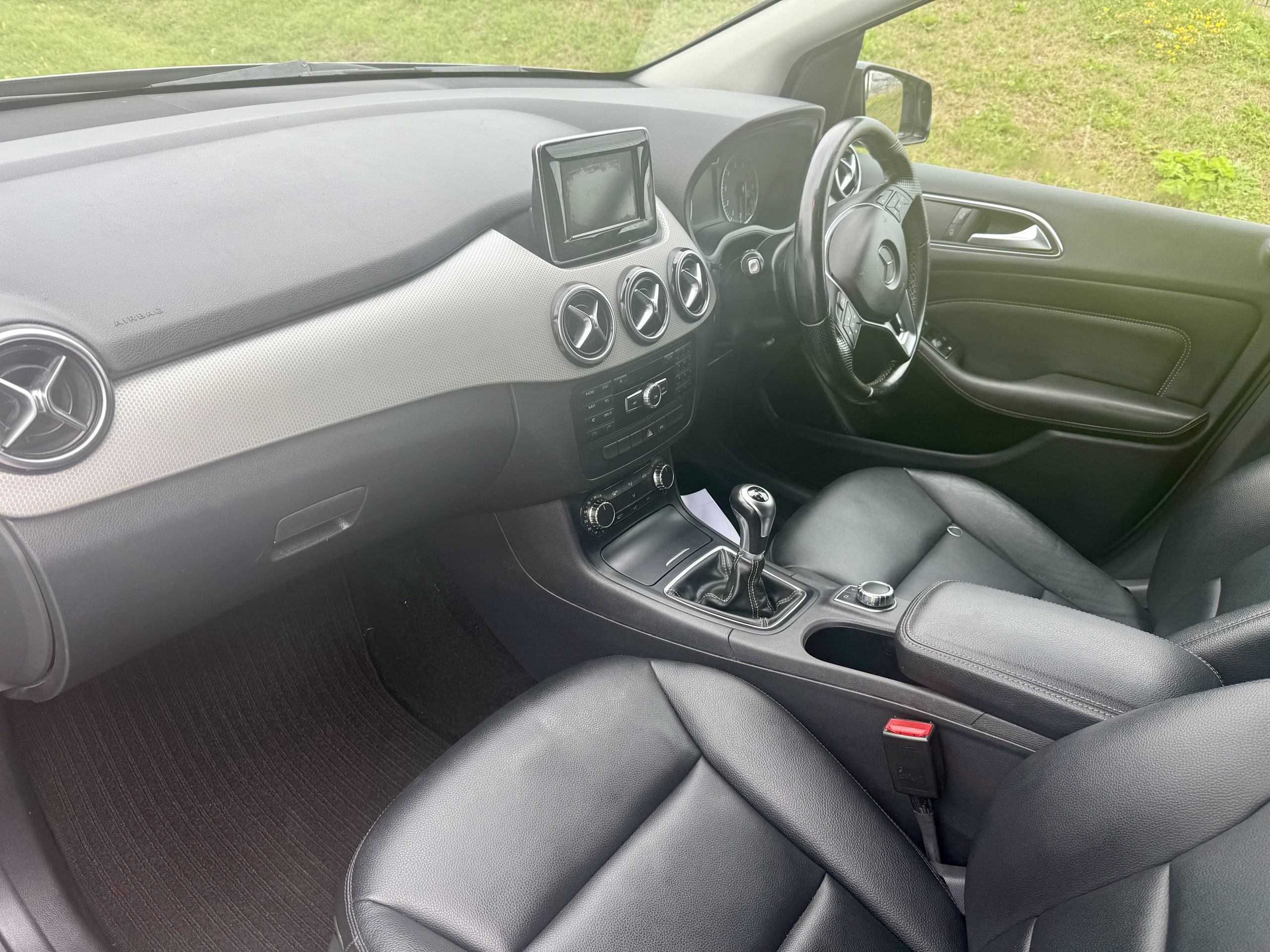 Mercedes-Benz B Class
